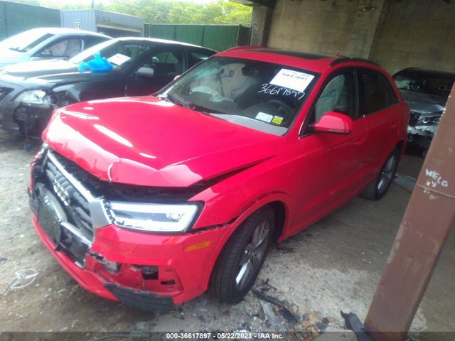 WA1JCCFS8JR018288 Audi Q3 Premium Plus
