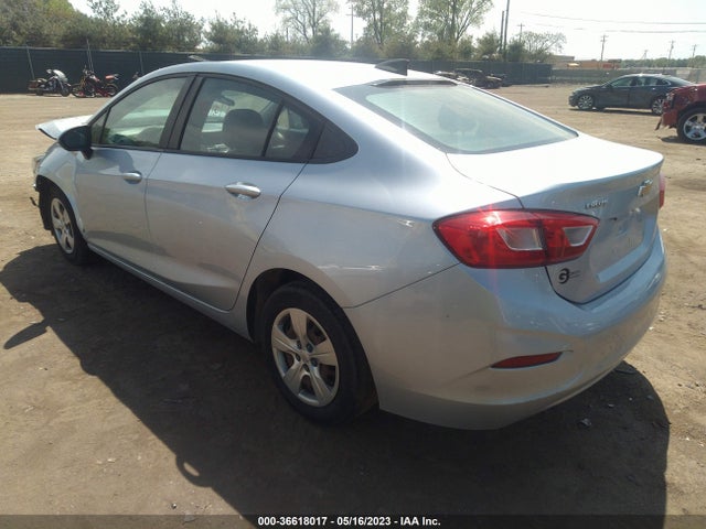 Chevrolet CRUZE LS 2018 1G1BC5SM8J7203507 Image 3