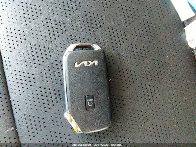 KNDERCAAXP7369003 KIA SELTOS EX