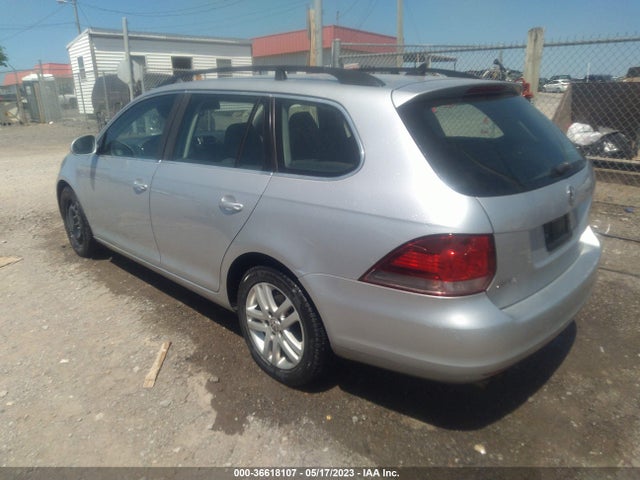 2013 Volkswagen Jetta Sportwagen Tdi მანქანა იყიდება აუქციონზე, vin: 3VWPL7AJ5DM670164, აუქციონის ნომერი: 36618107