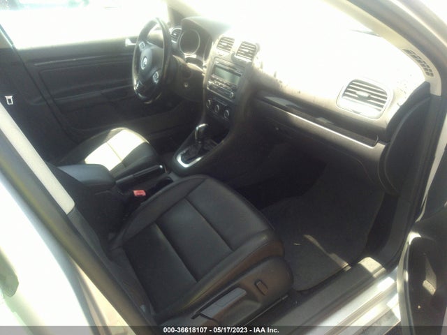 2013 Volkswagen Jetta Sportwagen Tdi მანქანა იყიდება აუქციონზე, vin: 3VWPL7AJ5DM670164, აუქციონის ნომერი: 36618107