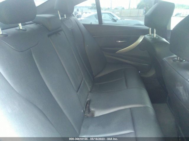 WBA3B1G50ENT00160 BMW 3 Series 320i