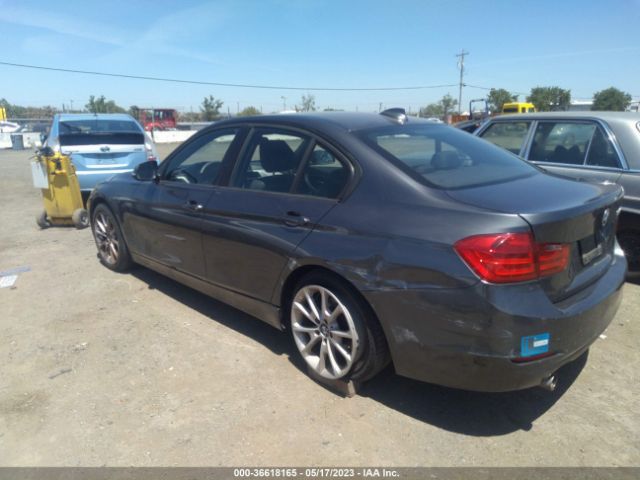 WBA3B1G53ENS77540 BMW 3 Series 320i