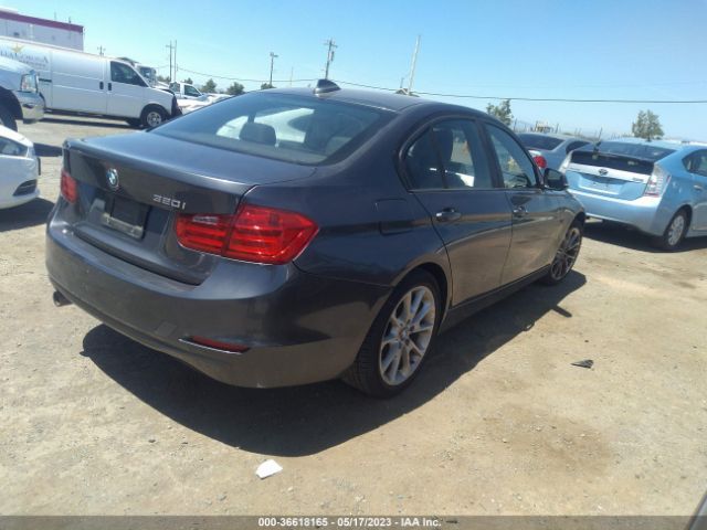 WBA3B1G53ENS77540 BMW 3 Series 320i