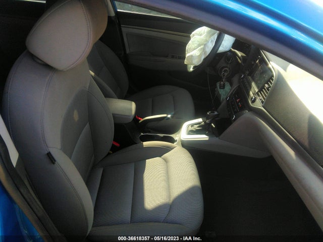 2017 HYUNDAI ELANTRA SE VIN: KMHD84LF8HU242178
