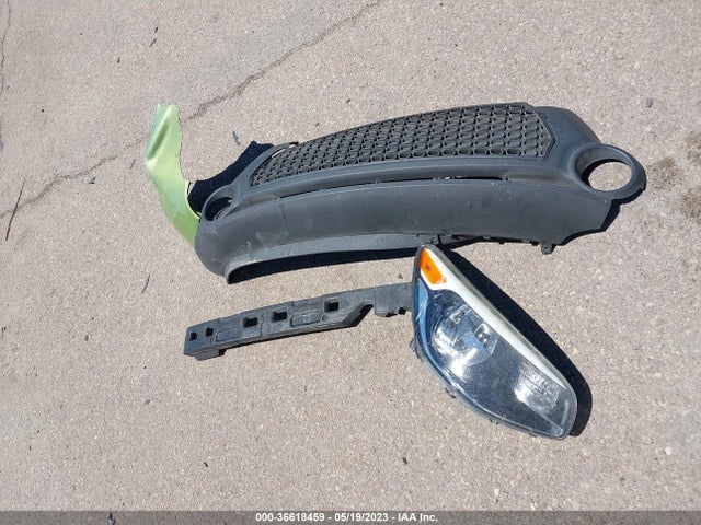 KIA Soul Base 2014 KNDJN2A21E7727230 Image 4
