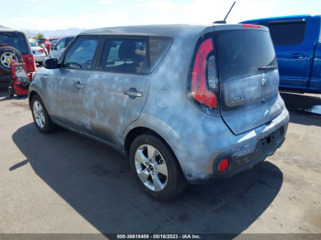 KNDJN2A26H7449977 KIA Soul Base
