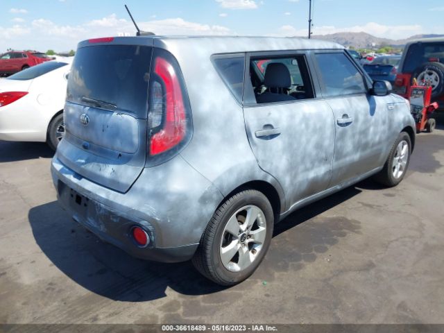 KNDJN2A26H7449977 KIA Soul Base