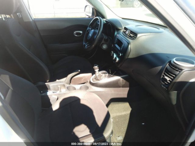 KNDJN2A21F7174726 KIA Soul Base