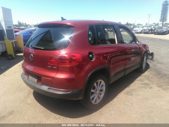 WVGAV3AX6EW055524 Volkswagen TIGUAN SE