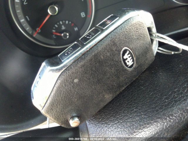 3KPF24ADXME362704 KIA Forte Lxs