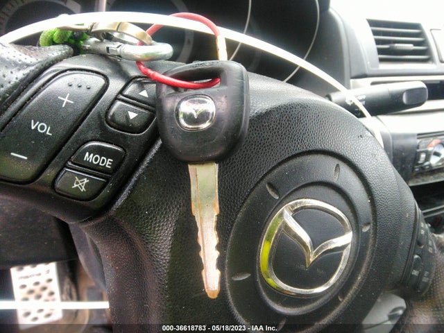 2005 MAZDA MAZDA3 S VIN: JM1BK123951249415