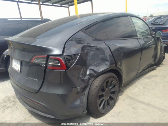 7SAYGAEE6NF516562 Tesla Model Y Long Range