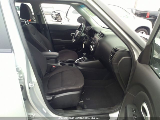KNDJN2A20H7481372 KIA Soul Base