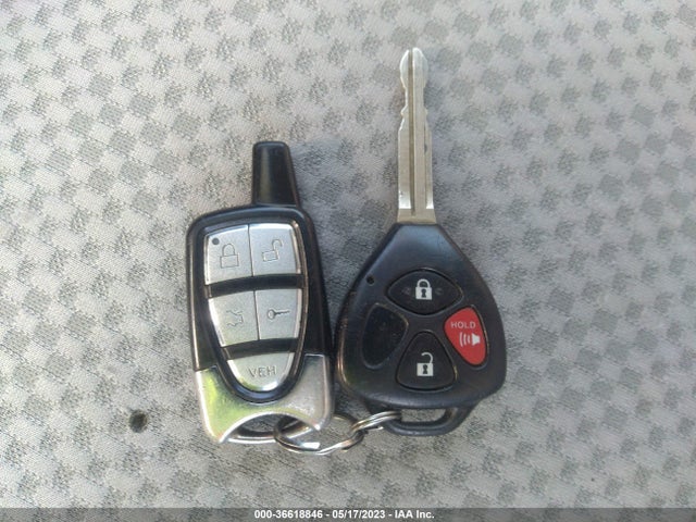 2008 TOYOTA RAV4 VIN: JTMBD33VX85201814