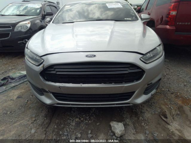 1FA6P0H74F5111742 Ford FUSION SE