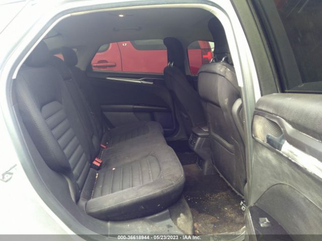 1FA6P0H74F5111742 Ford FUSION SE