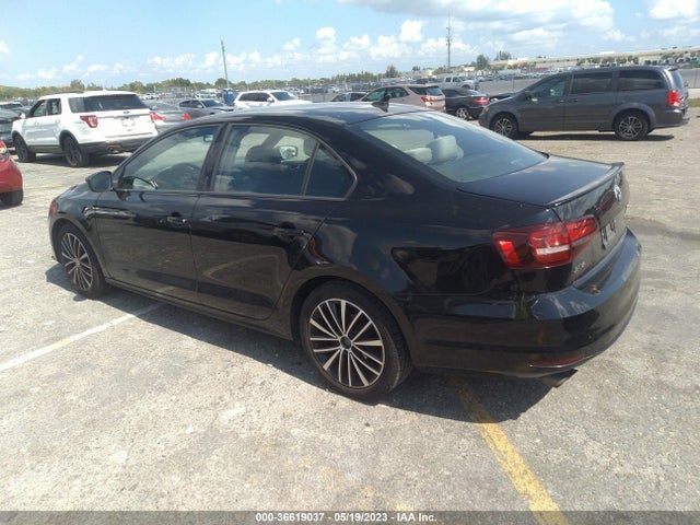 3VWD17AJ9GM402327 Volkswagen Jetta Sedan 1.8t Sport