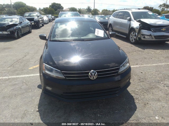 3VWD17AJ9GM402327 Volkswagen Jetta Sedan 1.8t Sport