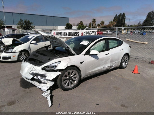 Tesla Model 3 Long Range 2022 5YJ3E1EB9NF196768 Image 2