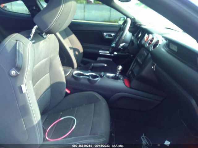 1FA6P8AM3G5327937 Ford Mustang V6