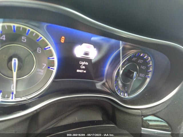 Chrysler 300 300c 2015 2C3CCAET9FH882811 Image 7