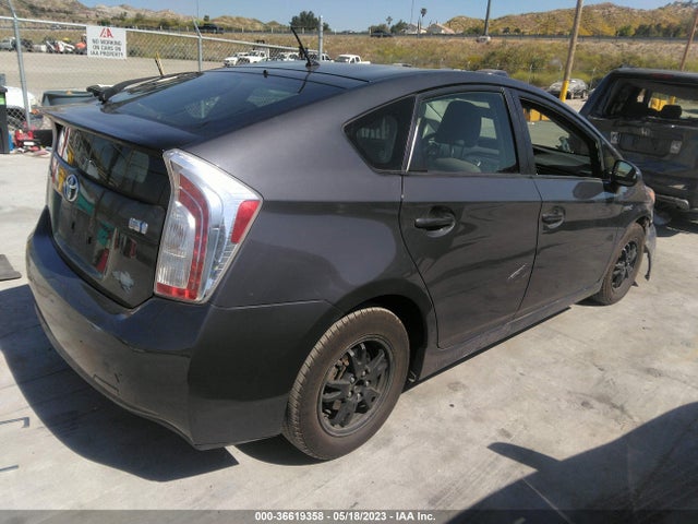 Toyota Prius Four 2015 JTDKN3DU6F0407838 Image 4