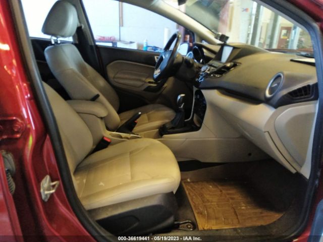 3FADP4FJ0EM142525 Ford Fiesta Titanium