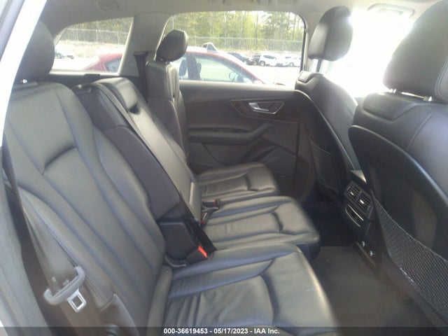 WA1LAAF75JD019703 Audi Q7 Premium Plus
