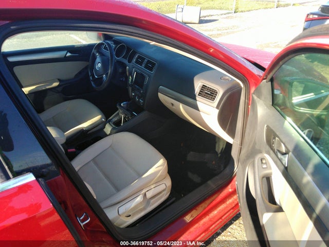 3VWDB7AJ4HM256224 Volkswagen Jetta 1.4t Se