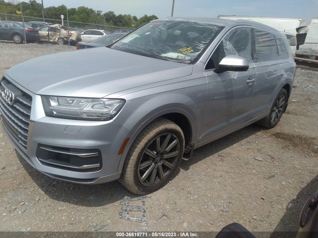 WA1LAAF70HD000681 Audi Q7 Premium Plus
