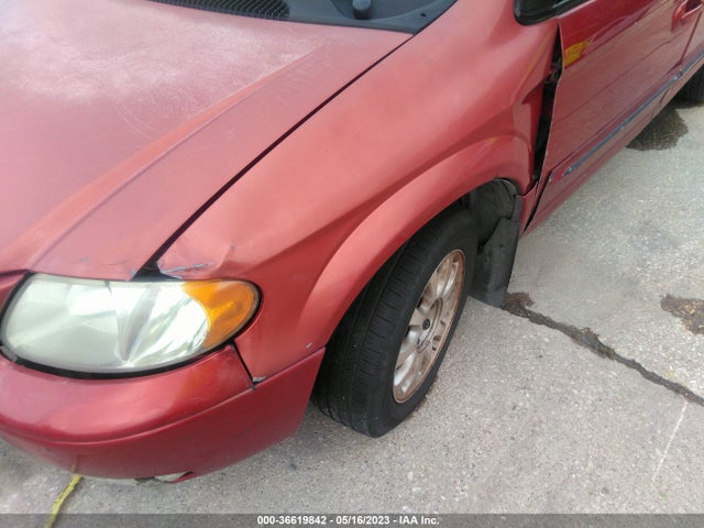 2002 CHRYSLER TOWN & COUNTRY LXI VIN: 2C8GP54L02R681182