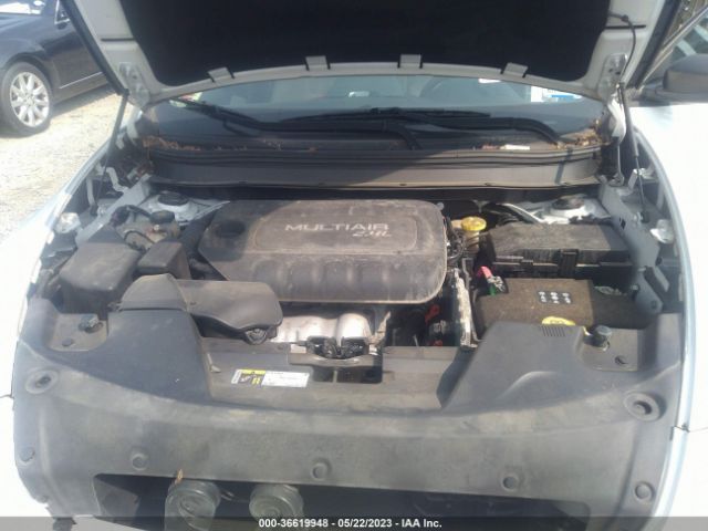 1C4PJMAB2FW588587 Jeep Cherokee Sport