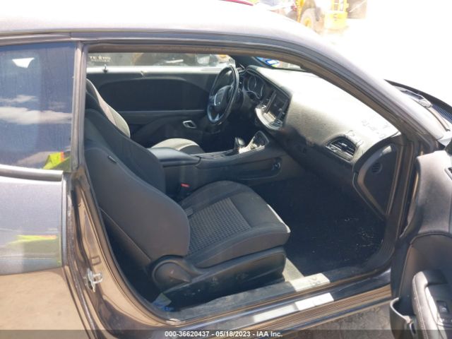 2C3CDZAG2KH606582 Dodge Challenger Sxt