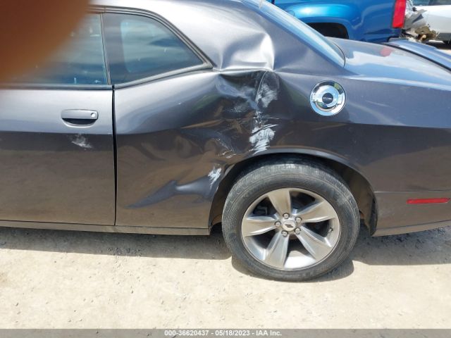 2C3CDZAG2KH606582 Dodge Challenger Sxt