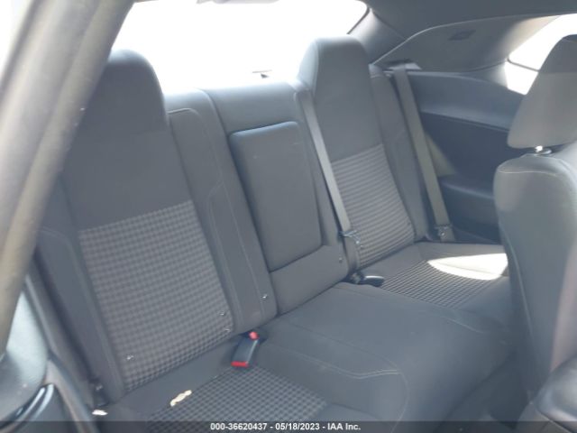 2C3CDZAG2KH606582 Dodge Challenger Sxt