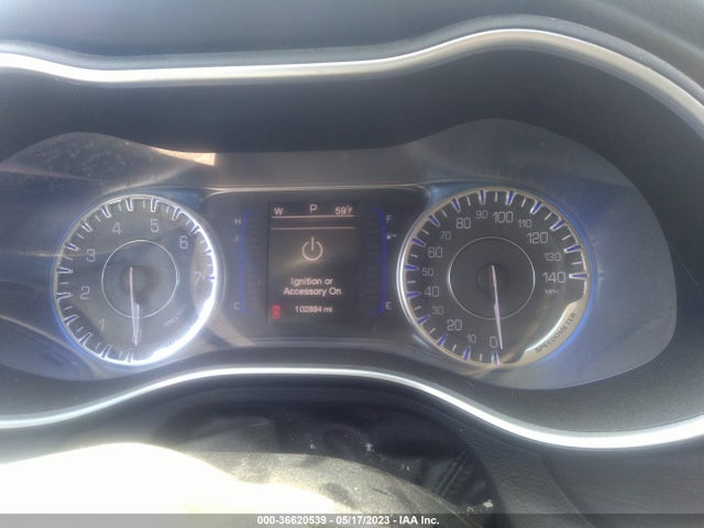 1C3CCCAB1FN505423 Chrysler 200 Limited