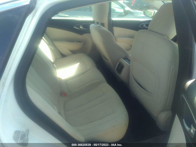 1C3CCCAB1FN505423 Chrysler 200 Limited