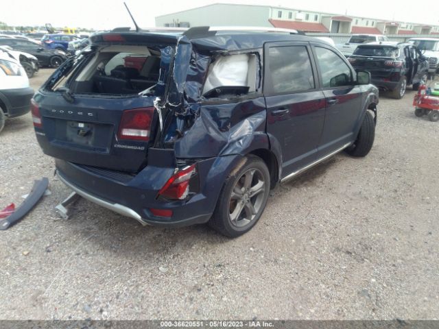 3C4PDCGGXJT172094 Dodge Journey Crossroad