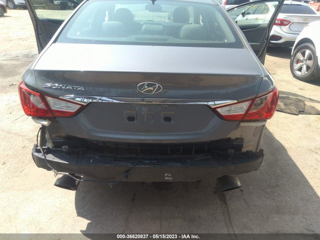 2013 HYUNDAI SONATA SE VIN: 5NPEC4AC1DH737195