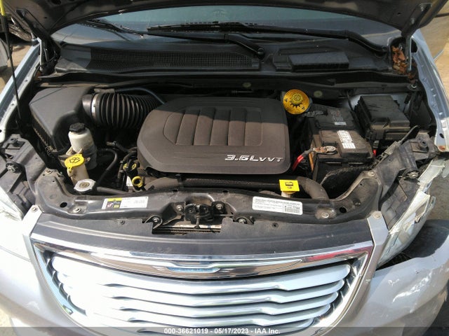 2C4RC1CG2FR547511 Chrysler Town & Country Touring-l