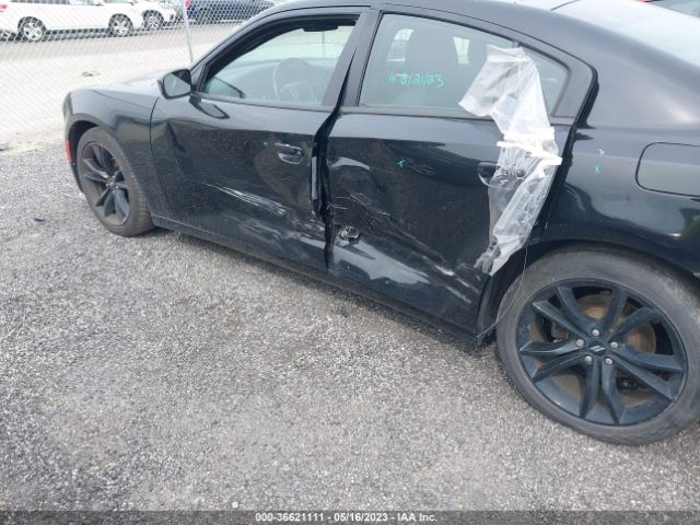 2C3CDXBG5JH306908 Dodge Charger Sxt