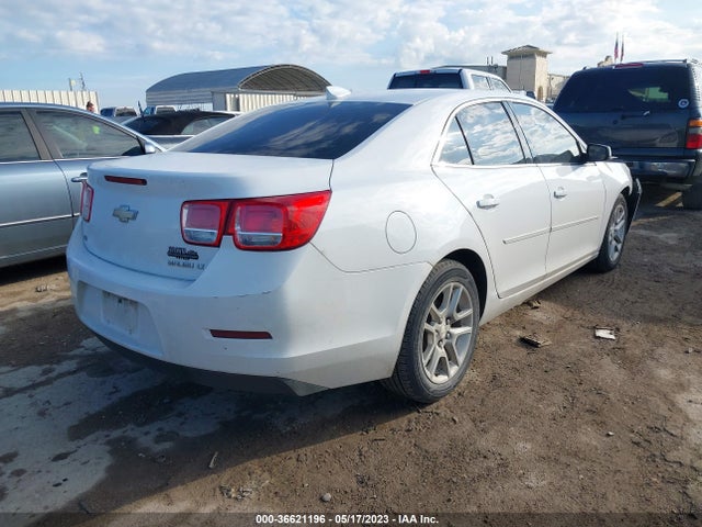 Chevrolet MALIBU LT 2015 1G11C5SL5FF279587 Image 4