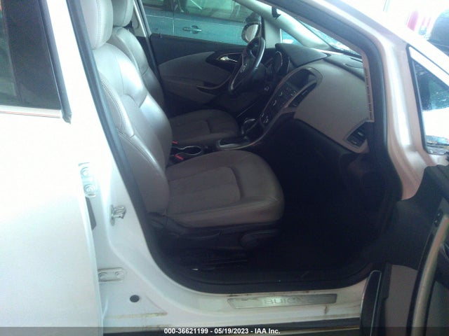 1G4PP5SKXE4222983 Buick Verano