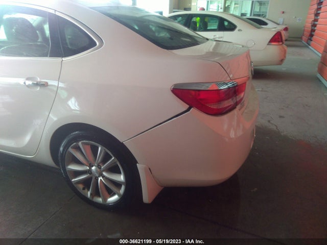 1G4PP5SKXE4222983 Buick Verano