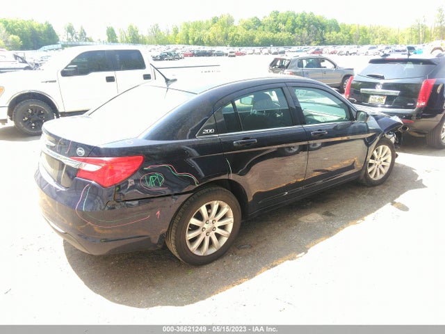 1C3CCBBBXEN150405 Chrysler 200 Touring