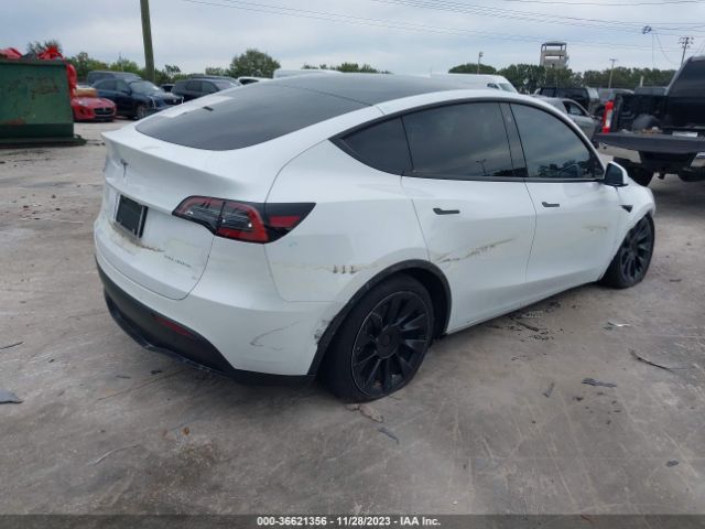 7SAYGDEE5NF462916 Tesla Model Y Long Range