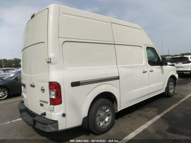 1N6BF0LY7EN102721 Nissan Nv Sv