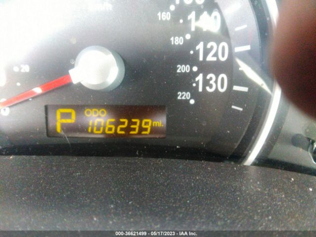 KNDMH4C78E6565563 KIA SEDONA EX