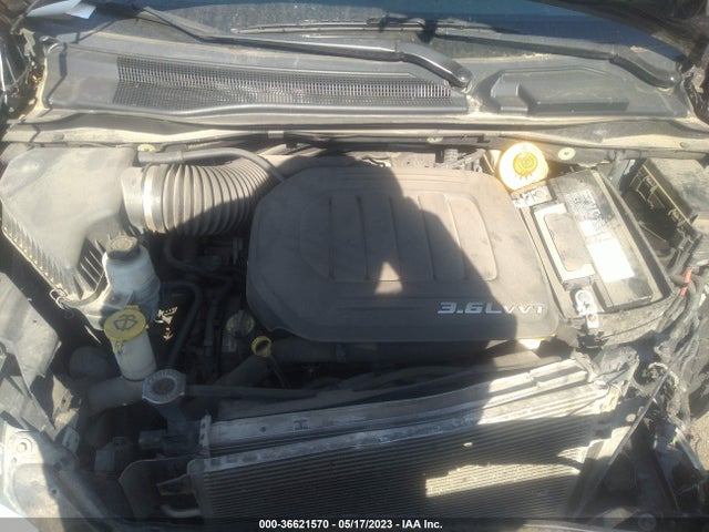 2C4RC1CG8GR239793 Chrysler Town & Country Touring-l